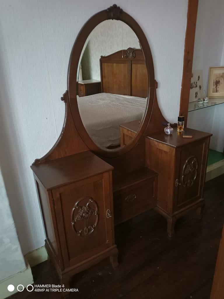 Antieke slaapkamer compleet 5 delig hout eyecatcher, Antiek en Kunst, Ophalen