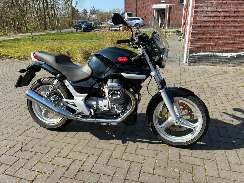 Mooie Moto Guzzi Breva 750IE weinig km, Motoren, Motoren | Moto Guzzi, Particulier, Toermotor