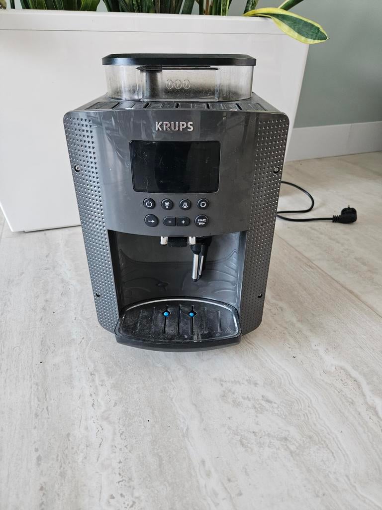 Krups Koffiebonenmachine zgan, Ophalen, Afneembaar waterreservoir, Gebruikt, Koffiemachine