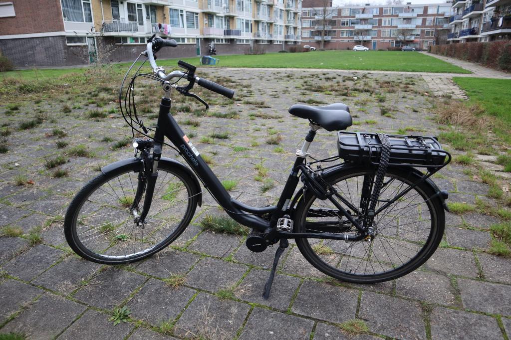 Prophet /  Crivit Elektrische Fiets, Fietsen en Brommers, Elektrische fietsen, Ophalen, Zo goed als nieuw, 50 km per accu of meer