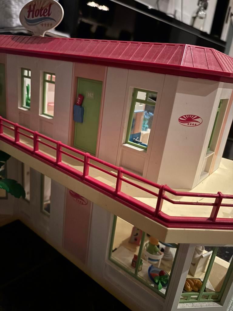 Playmobil Hotel inclusief transfer busje, Ophalen of Verzenden, Zo goed als nieuw