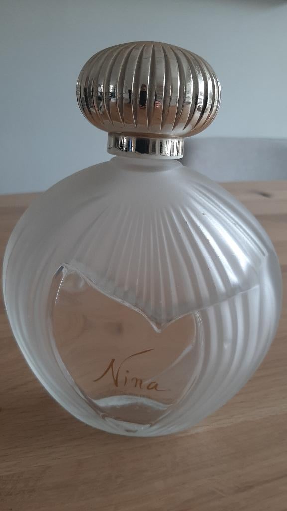 Zeldzame grote kristaĺlen Nina Ricci flacon (Lalique) 420ml., Ophalen of Verzenden