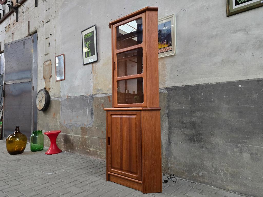 Dyrlund Deens Design Hoek Vitrine Kast | Teak Vitrinekast 3