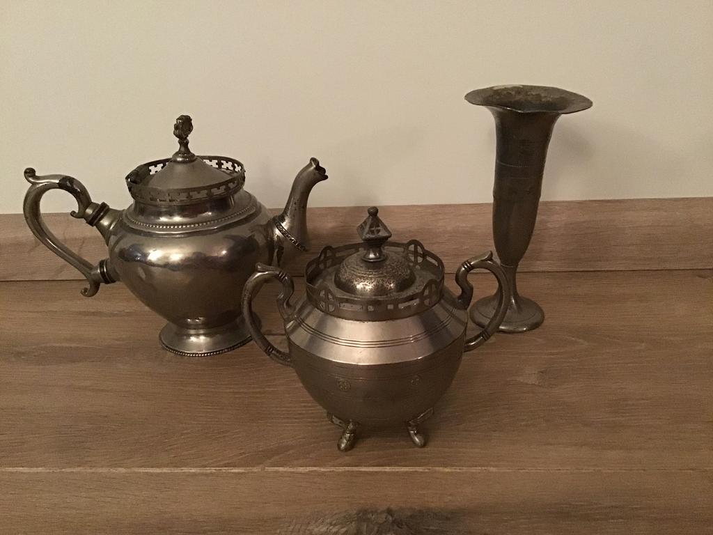 Antieke Abloid thee en suikerpot, Ophalen of Verzenden