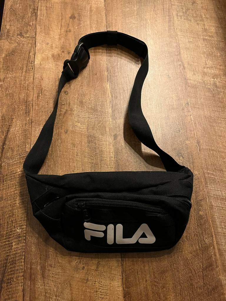 Zwarte Fila Heuptas, Ophalen of Verzenden, Zo goed als nieuw, Zwart, Overige merken