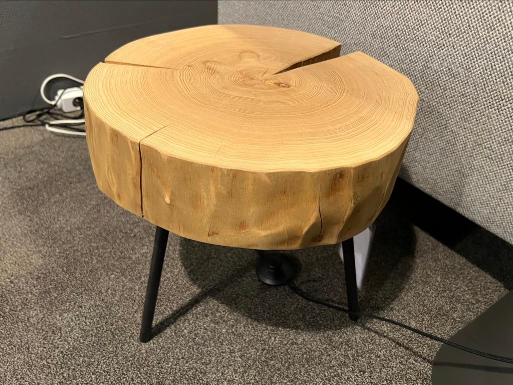 Nieuw Rolf Benz 8480 101 bijzettafel Design Boomstam Tafel, Huis en Inrichting, Tafels | Bijzettafels, Nieuw, Rechthoekig, 60 cm of meer