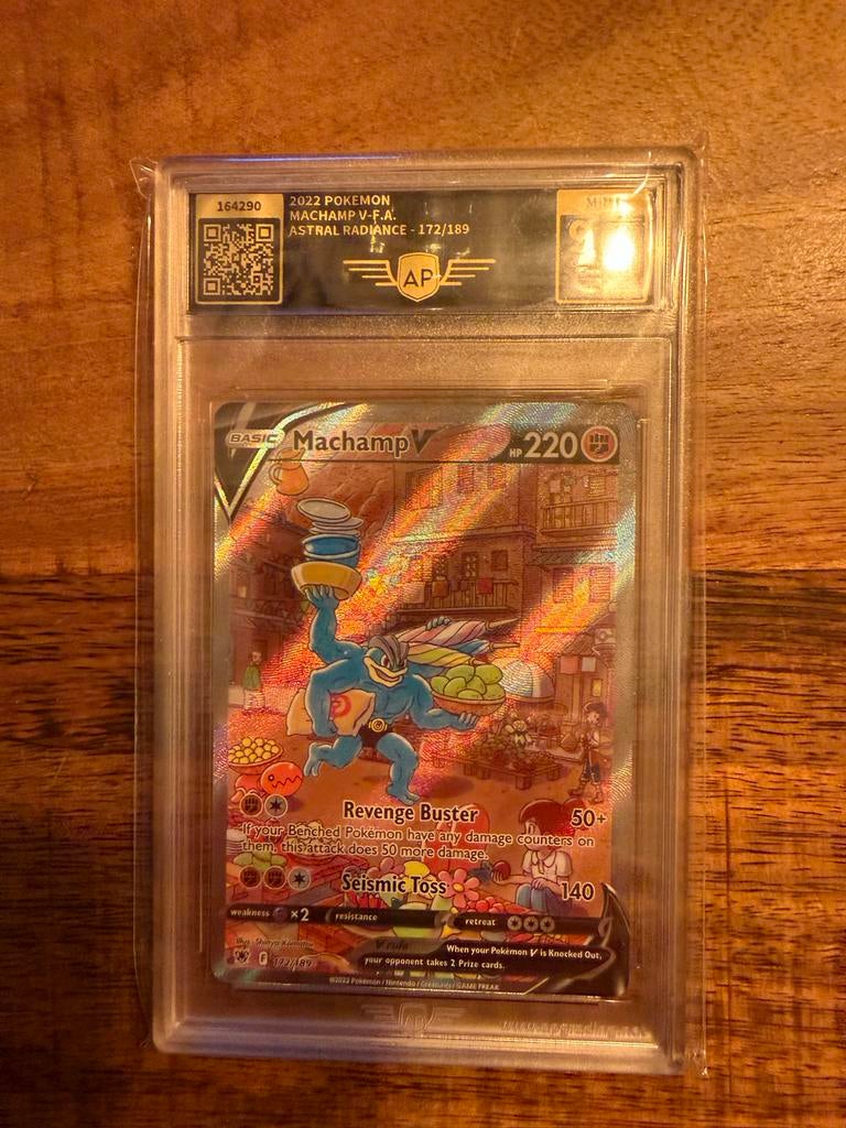 Machamp V 172/189 Pokemonkaart, Ophalen of Verzenden, Zo goed als nieuw, Losse kaart