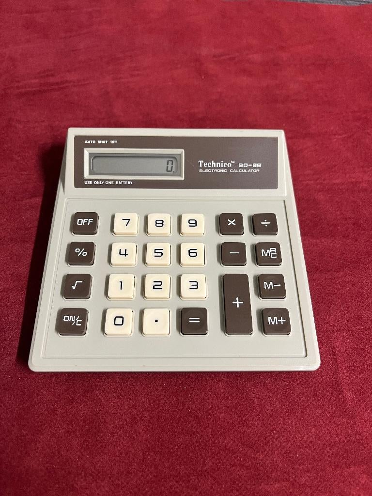 Zeldzame Technico SD-88 rekenmachine calculator telmachine, Diversen, Rekenmachines, Gebruikt, Ophalen of Verzenden