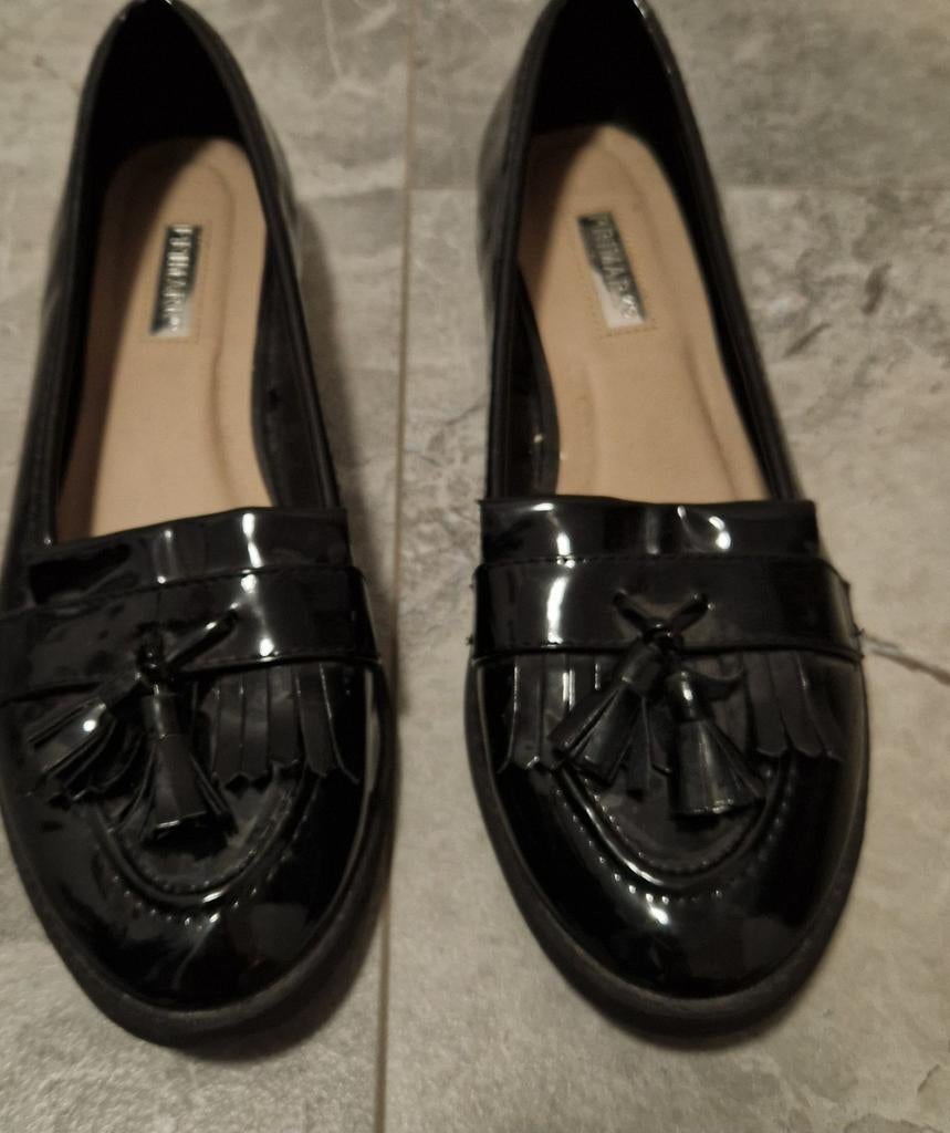 zwarte loafers in maat 38, Ophalen of Verzenden, Zo goed als nieuw, Zwart, Instappers