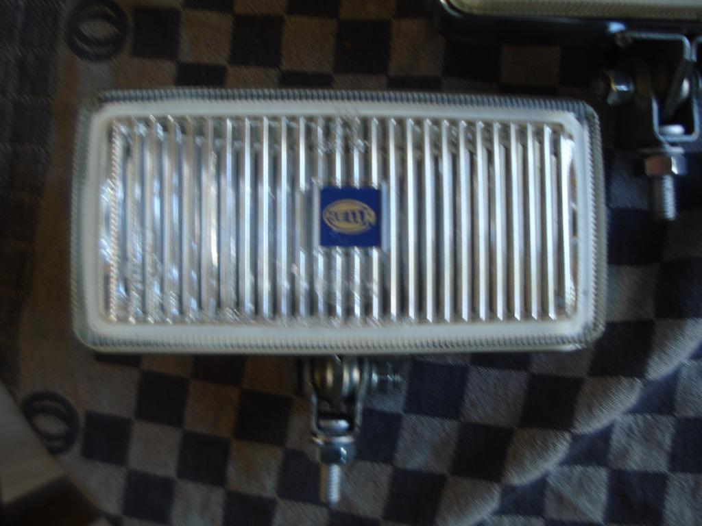 Oldtimer 2 hella witte mistlampen tyoe 177 met hella covers, Ophalen of Verzenden, Gebruikt