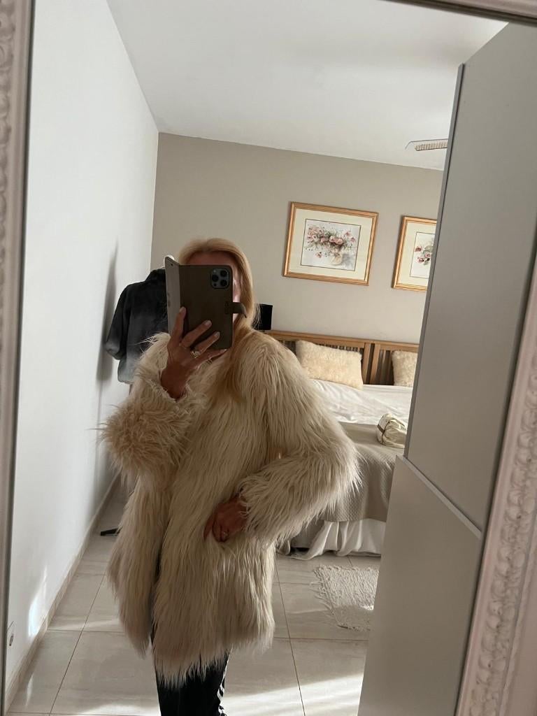 ASOS Yeti jas met lange haren beige fakefur maat 38, Verzenden, Zo goed als nieuw, Maat 38/40 (M), Beige