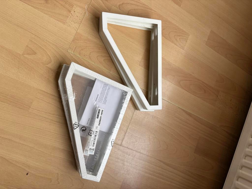 Ikea Ekby Lerberg plankhouders - Nieuw in verpakking, Ophalen of Verzenden, Zo goed als nieuw