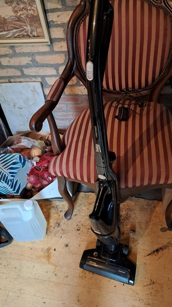 Steelstofzuiger, Ophalen of Verzenden, Zo goed als nieuw, Kruimeldief