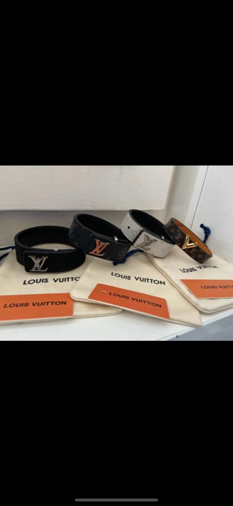 Lv armbanden, Ophalen of Verzenden, Nieuw, Zwart, Leer