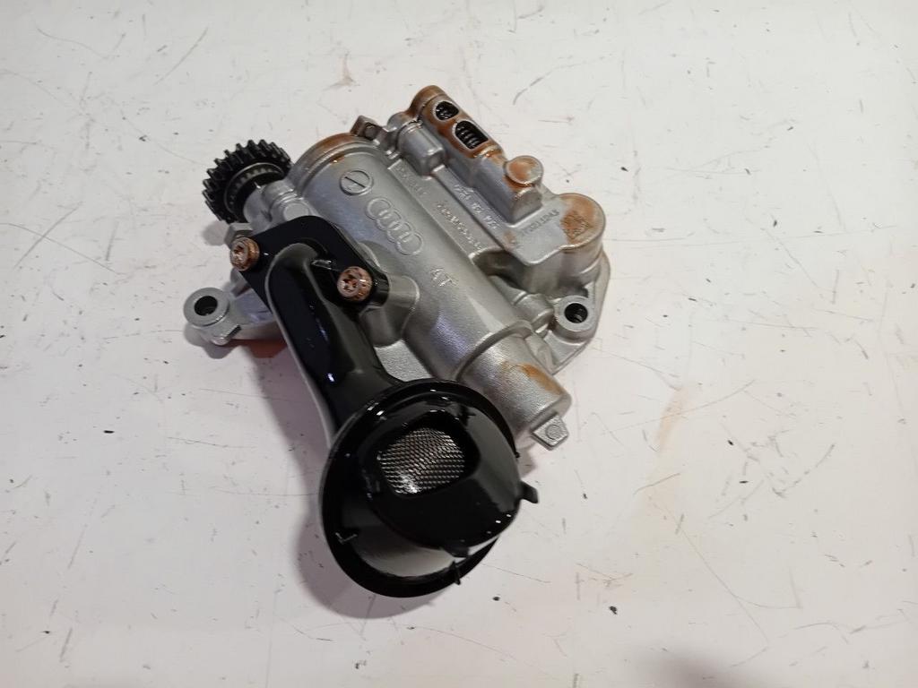 Oliepomp Volkswagen Golf, Onderdelen@venauto.nl, Van der Ven Autorecycling B.V., Gebruikt, Ettenseweg 76, 4706 PB Roosendaal, The Netherlands