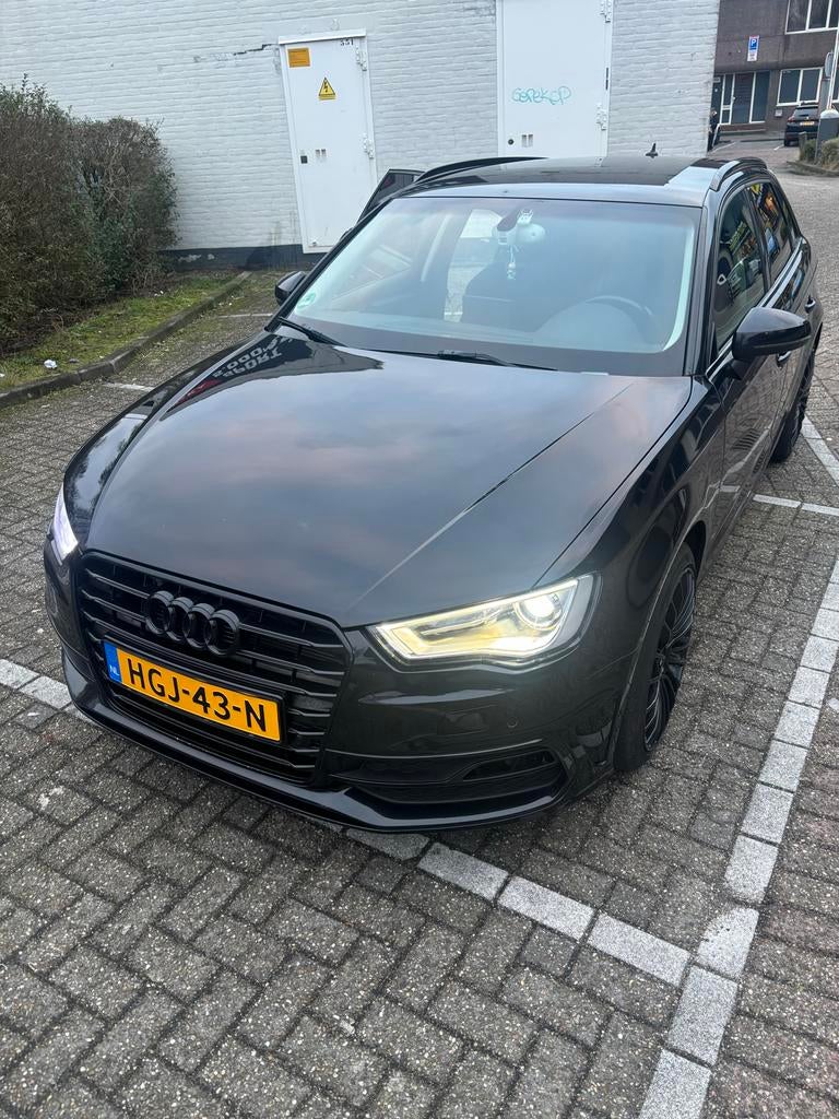 Audi A3 1.8 Tfsi Sportback 180PK AUT 2013 Zwart, Auto's, 4 cilinders, 179 pk, Zwart, Particulier