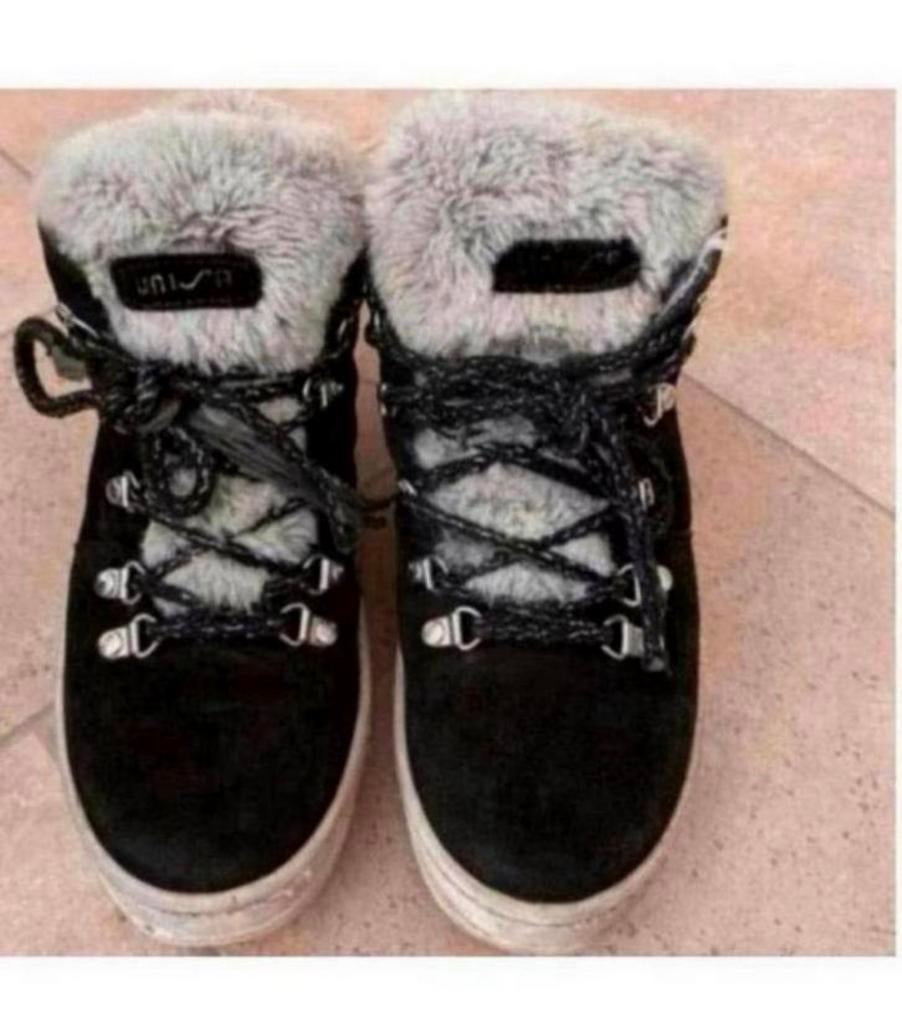 Unisa Gevoerde Veterboots Snowboots Maat 33, Kinderen en Baby's, Kinderkleding | Schoenen en Sokken, Ophalen of Verzenden, Zo goed als nieuw