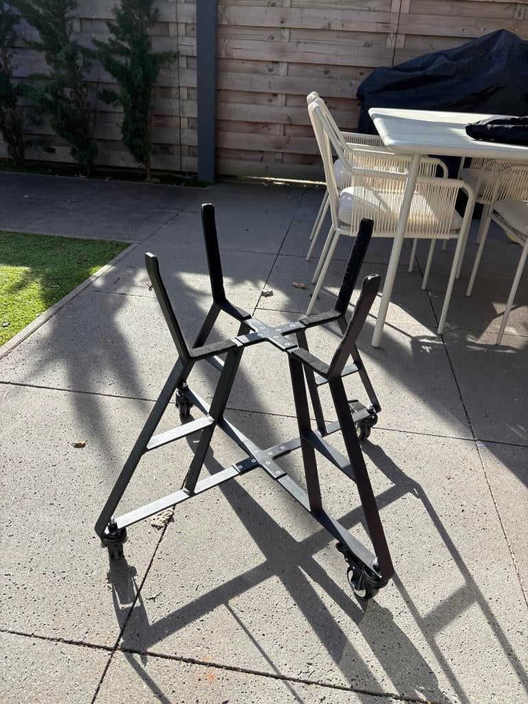 Onderstel voor kamado 22 inch, Tuin en Terras, Ophalen, Zo goed als nieuw