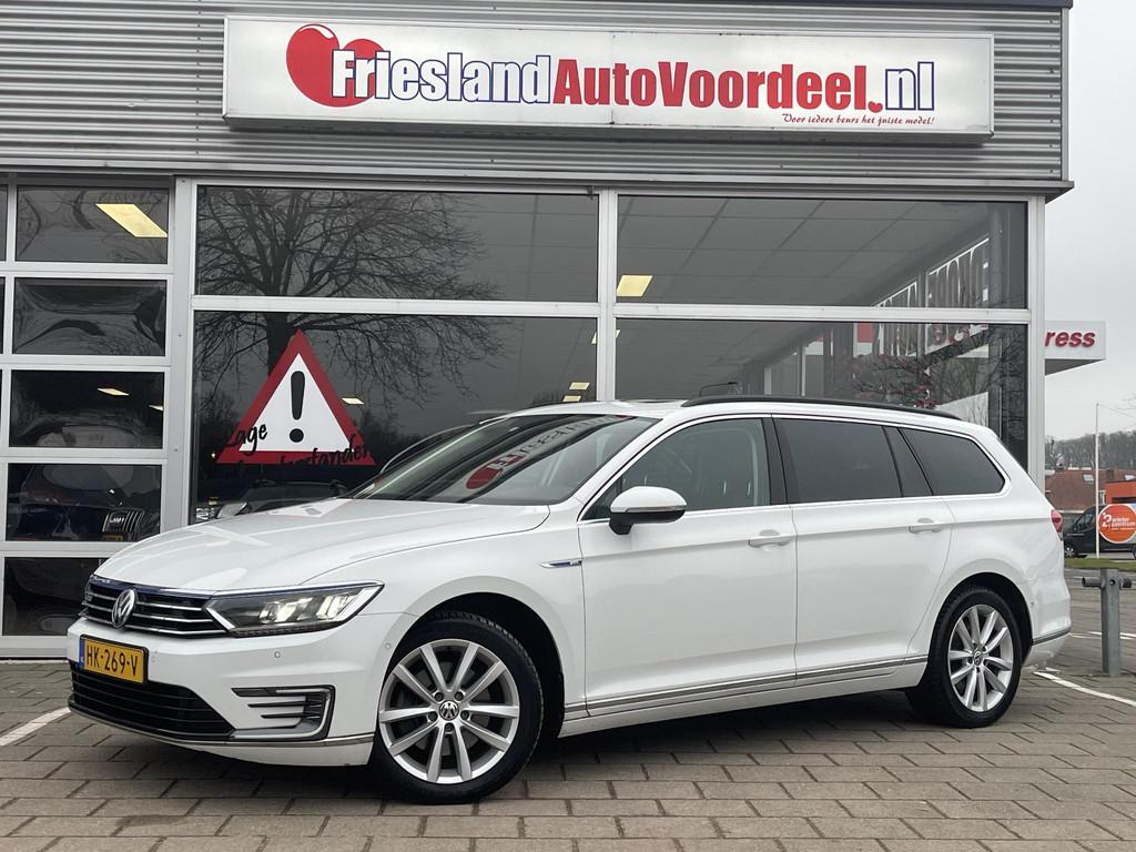 Volkswagen Passat Variant 1.4 TSI GTE /Cruise/Clima/Panodak/, Stof, Gebruikt, 4 cilinders, Met garantie (alle)
