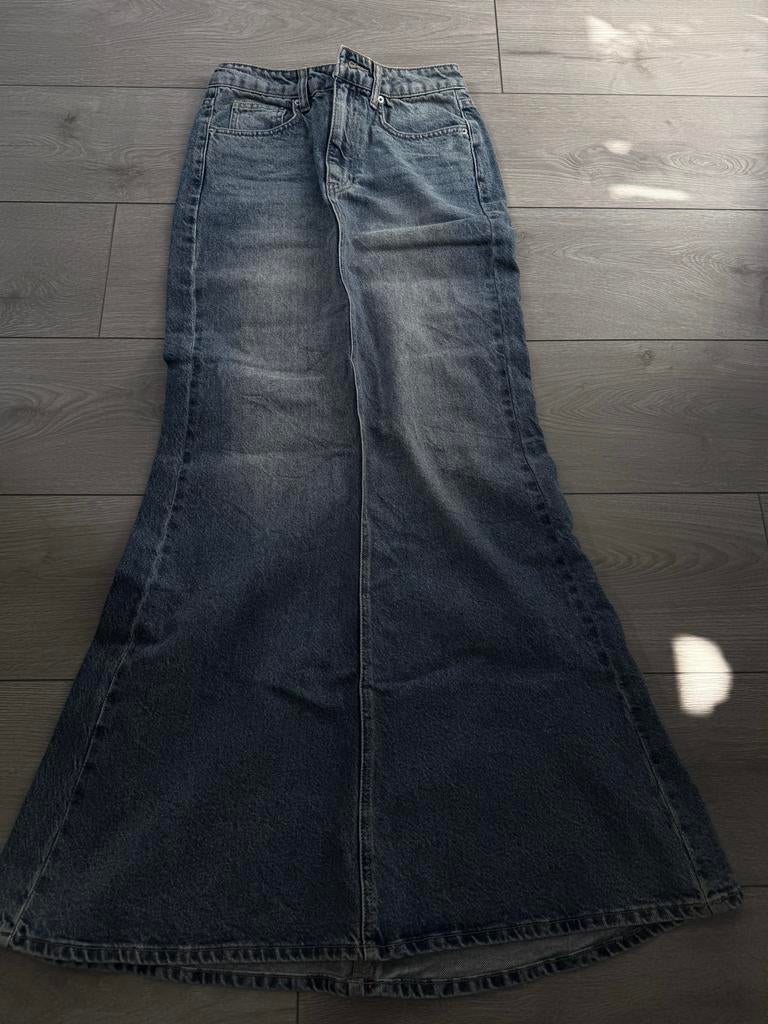 Zara denim rok maat 36 - helemaal nieuw, Kleding | Dames, Rokken, Blauw, Nieuw, Ophalen of Verzenden, Maat 36 (S)