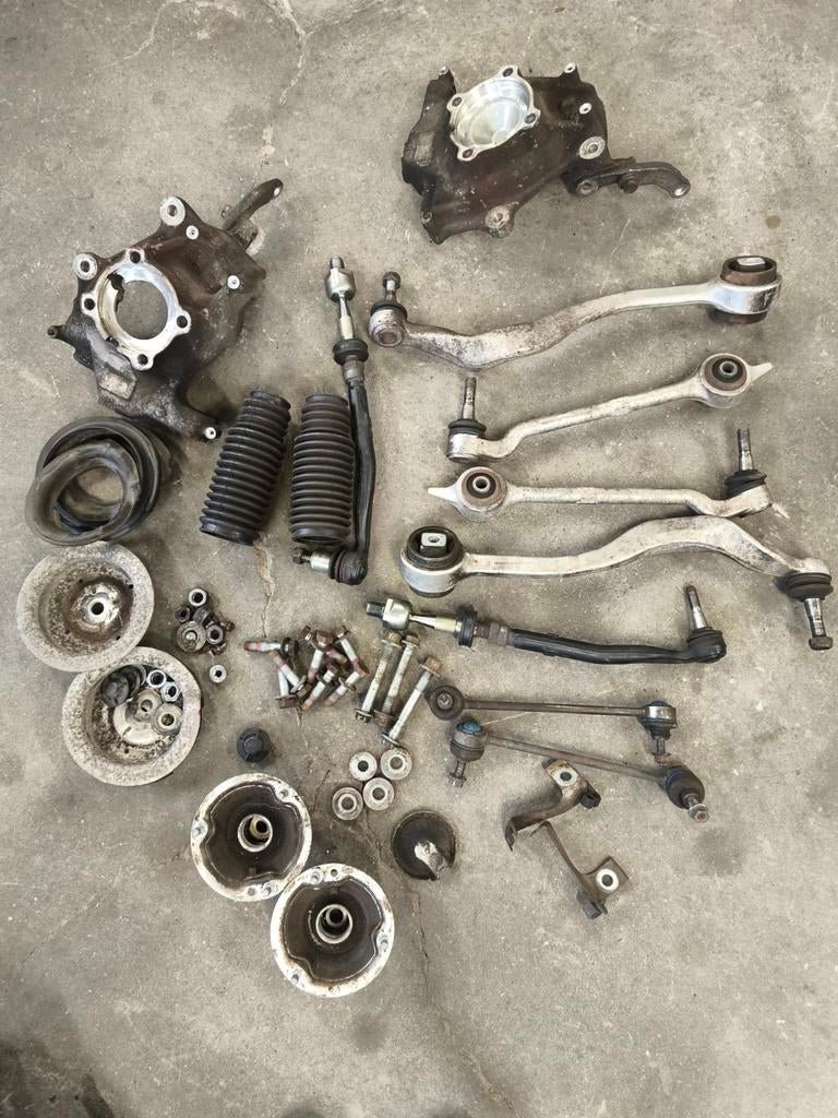 BMW E39 draagarm naaf onderdelen subframe bout stuurkogel, Auto-onderdelen, Ophalen, BMW