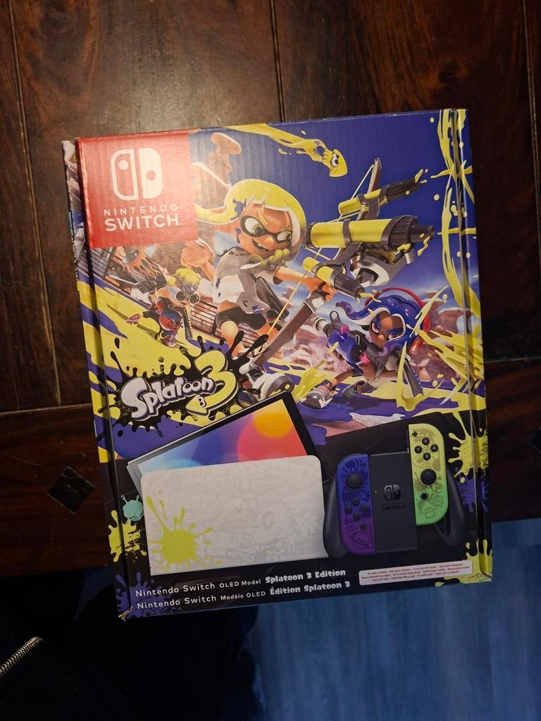 Nintendo Switch Splatoon 3 Special edition(goed als nieuw), Spelcomputers en Games, Ophalen, Gekoppelde computers, Zo goed als nieuw