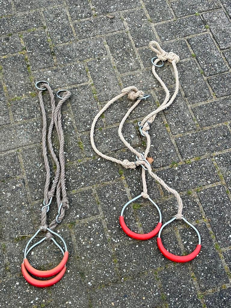 Rekstoktouwen voor aan speeltoestellen, Ophalen, Zo goed als nieuw