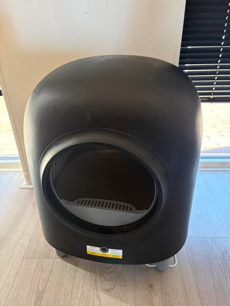 Petree zelfreinigende kattenbak, Ophalen, Zo goed als nieuw