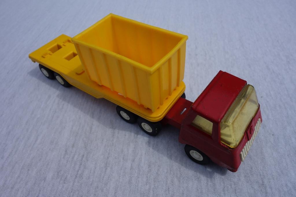 Metalen truck met oplegger Tonka, Kinderen en Baby's, Speelgoed | Speelgoedvoertuigen, Ophalen of Verzenden, Gebruikt