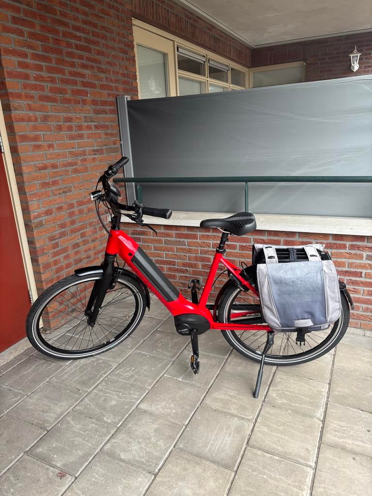 Gazelle Ultimate C8 E-bike – Topstaat, Ophalen, Gebruikt, 51 tot 55 cm, 50 km per accu of meer