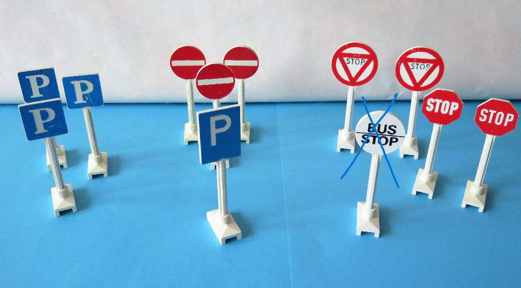Diverse Lego verkeersborden uit de jaren ‘70, Ophalen of Verzenden, Gebruikt, Losse stenen, Lego