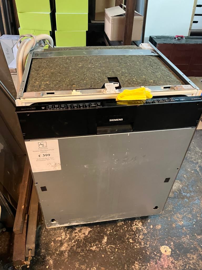 Siemens inbouw vaatwasser SX678X01TN/01 FD9412 met storing, Ophalen, Zo goed als nieuw, Inbouw, Minder dan 85 cm