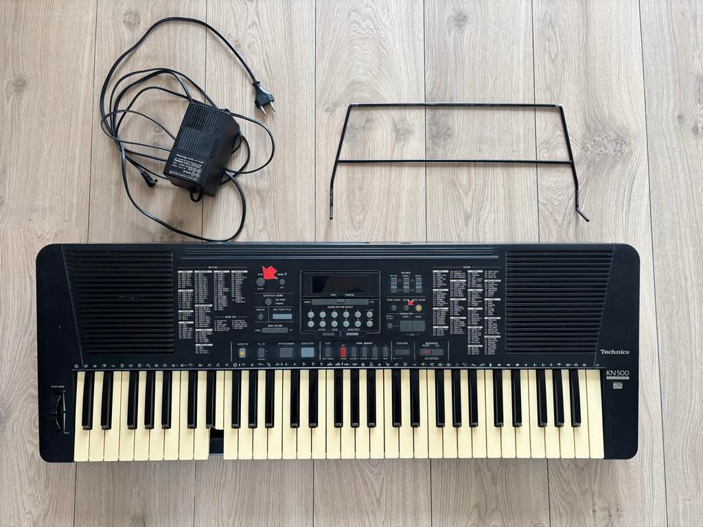 Technics KN500 keyboard, Muziek en Instrumenten, Ophalen, Met standaard, Technics, 61 toetsen