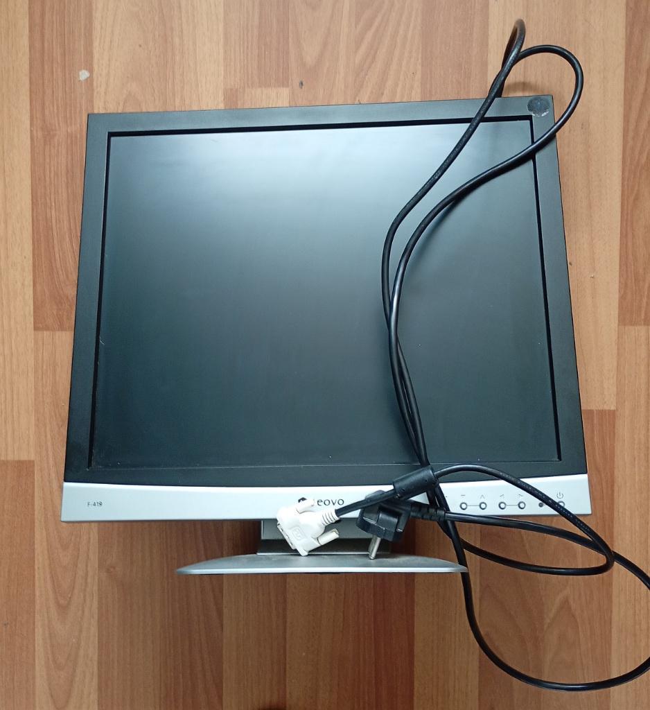 19 inch monitor, Ophalen, Gebruikt, 3 tot 5 ms, Neovo