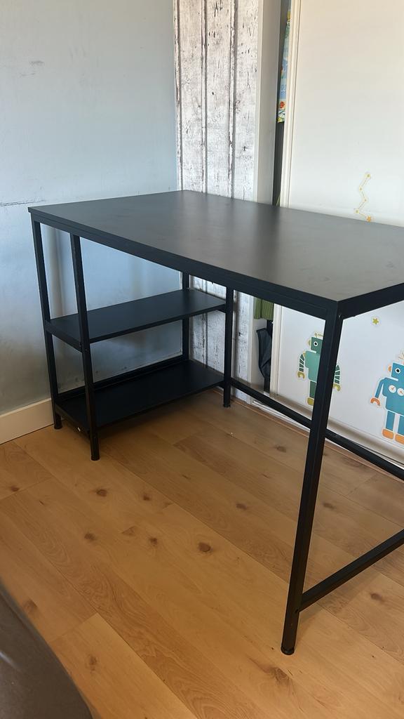 bureau, Ophalen, Zo goed als nieuw