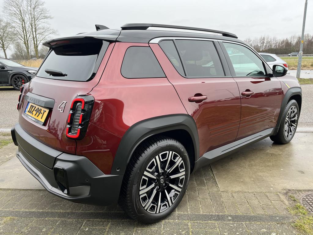 Renault 4 comfort range iconic 52 kWh / Camera / Stoelverw.+, 12 maanden, Gebruikt, Leder en Stof, Adaptive Cruise Control