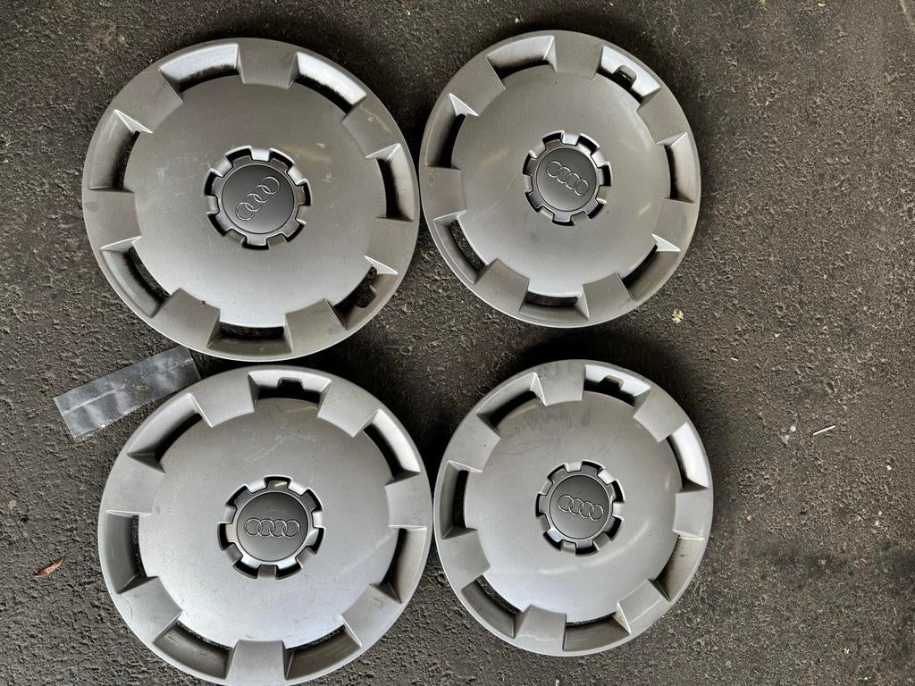 Wieldoppen Audi 8pO 601147, Ophalen of Verzenden, Gebruikt