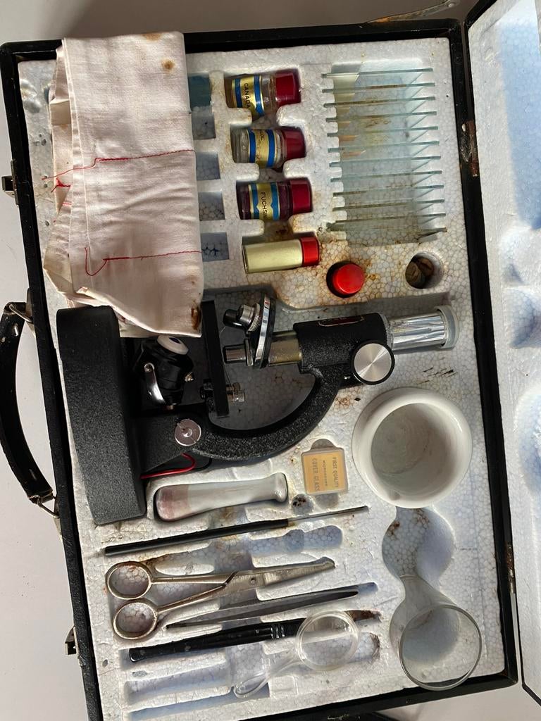 Vintage mini scheikunde lab incl microscoop, Ophalen of Verzenden, Gebruikt, Minder dan 400x