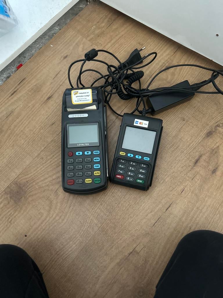 Loyaltek en Easy Payments pinautomaten, Zakelijke goederen, Ophalen