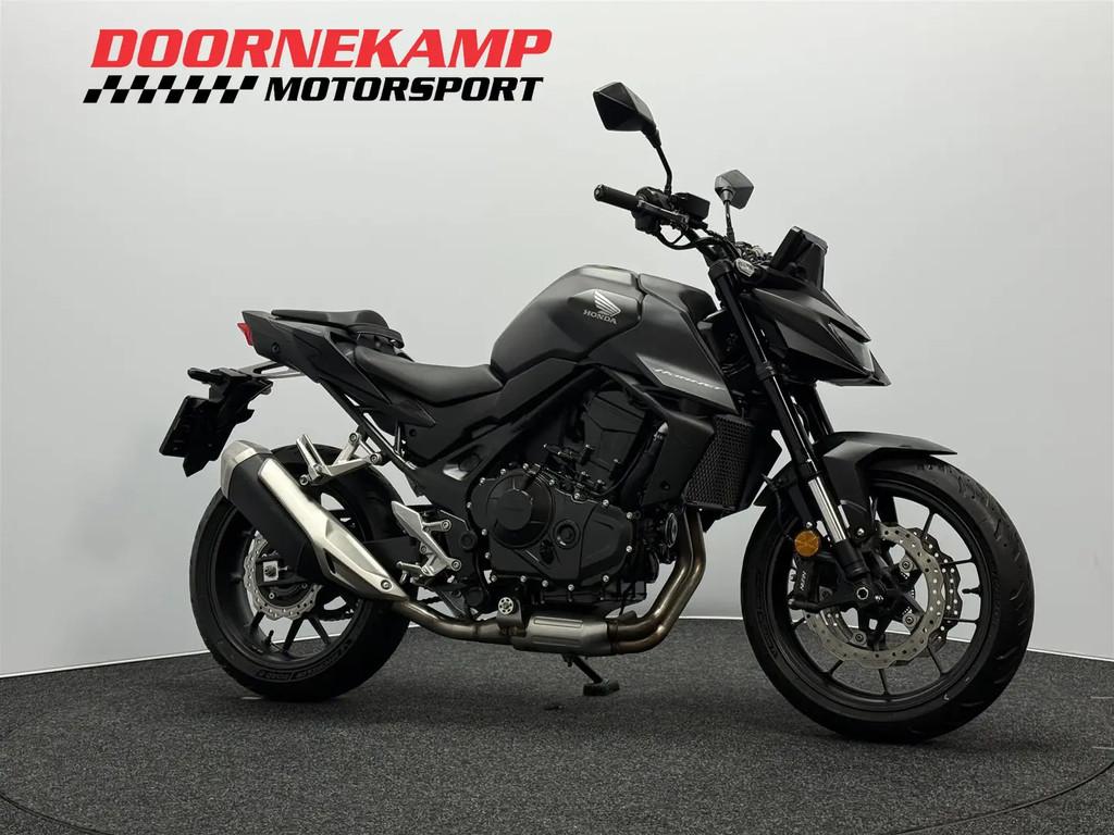 Honda CB 750 HORNET € 8.450,00 - foto 2