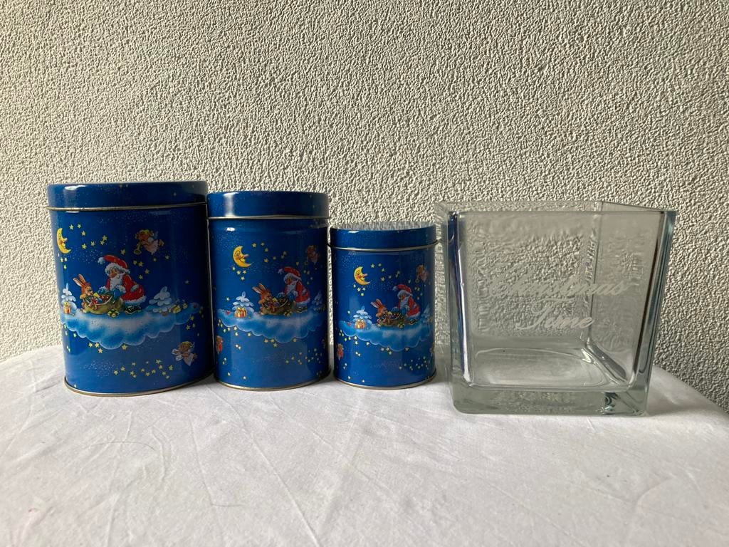 3 Kerst Voorraad Bussen en een Kerstvaas., Ophalen of Verzenden, Nieuw