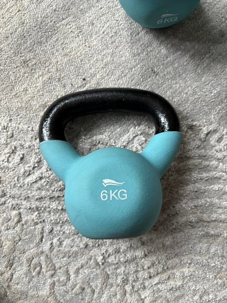 Kettlebells 2x 4kg en 2x 6kg, Ophalen, Gebruikt, Armen, Kettlebell