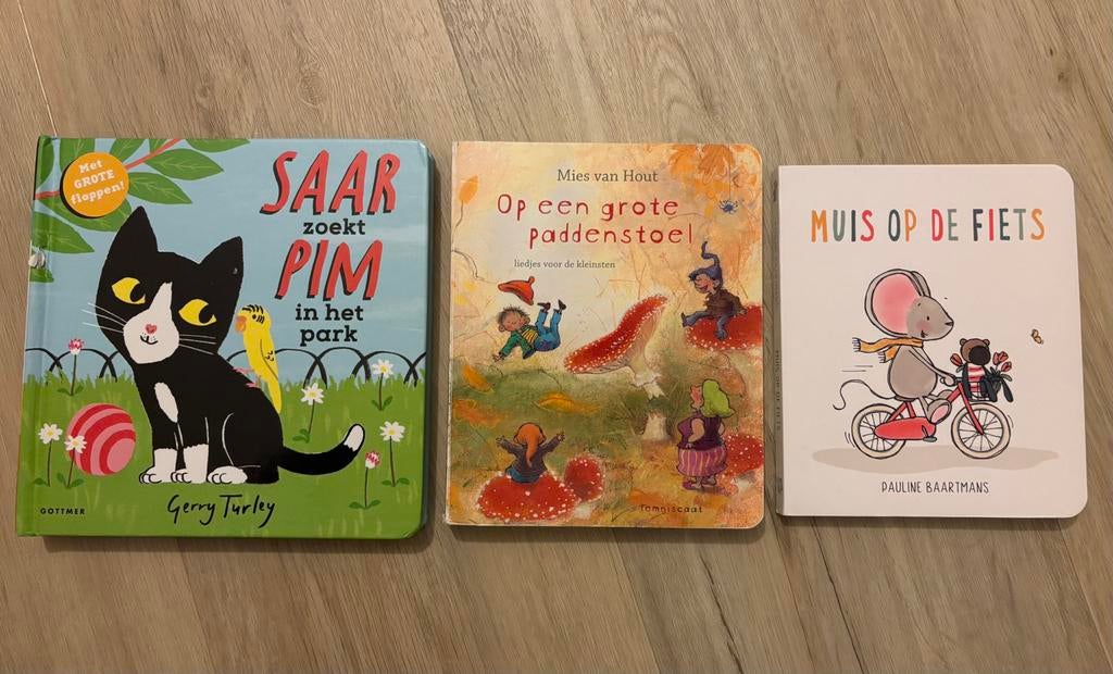 Saar zoekt Pim, Op een grote paddestoel, Muis op de fiets, Ophalen of Verzenden, Gelezen, Uitklap-, Voel- of Ontdekboek, 2 tot 3 jaar