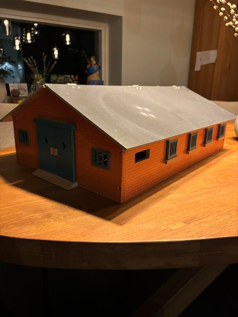 Kids Globe paardenstal, Ophalen, Gebruikt