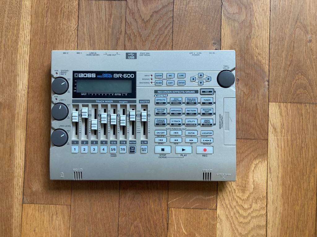 Boss BR-600 digital recorder, Ophalen of Verzenden, Zo goed als nieuw, 5 tot 10 kanalen