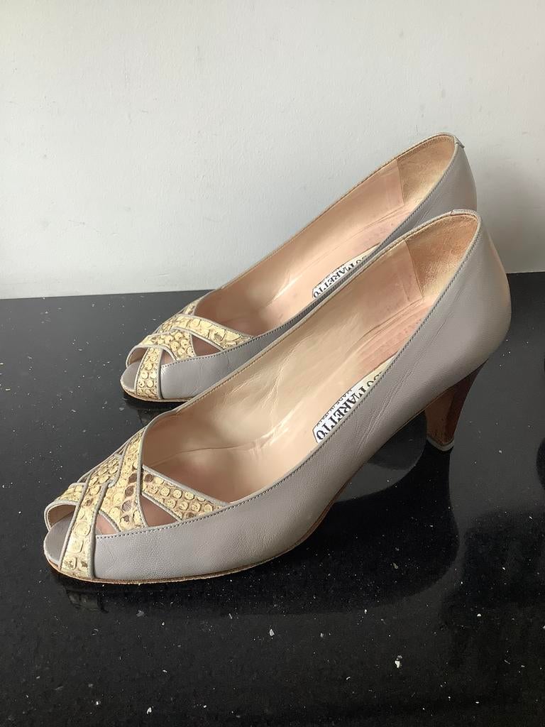 Corrado Maretto grijs met slangenleer pumps Italië, Kleding | Dames, Schoenen, Zo goed als nieuw, Pumps, Grijs, Ophalen of Verzenden