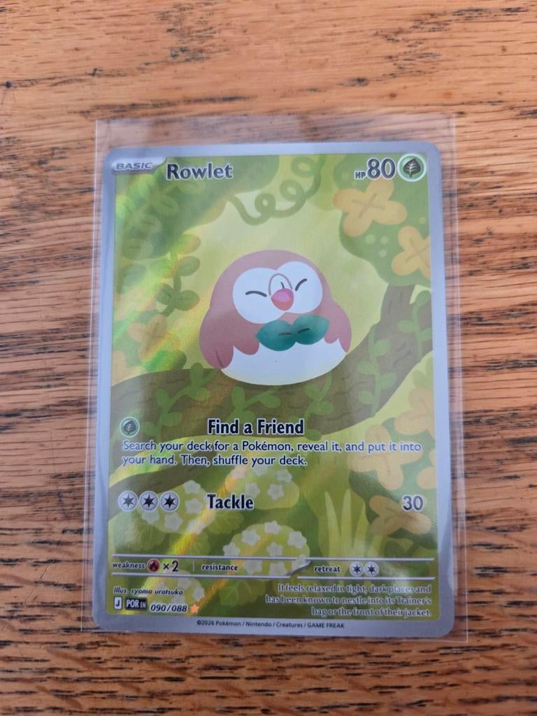 Pokémon kaart Rowlet 090/088, Ophalen of Verzenden, Nieuw
