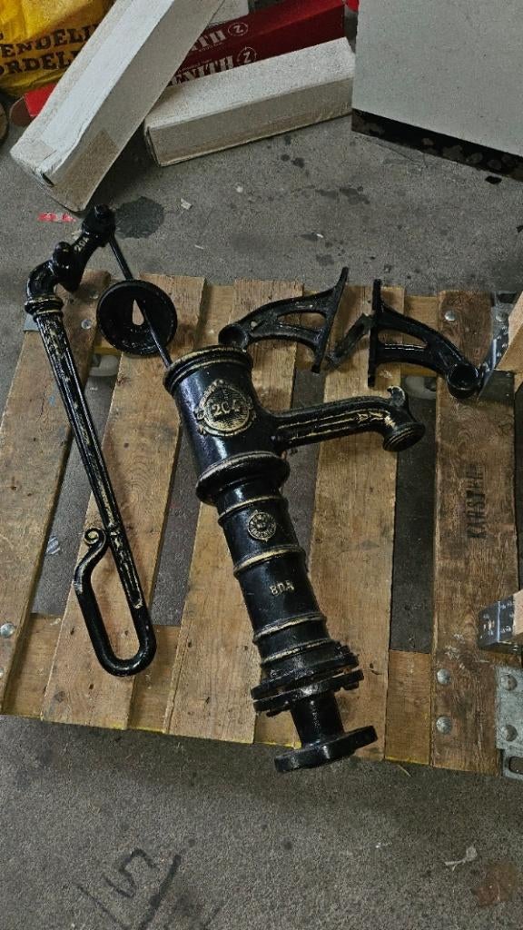 Originele waterpomp voor sier, tuin of balkon * Hoog 110cm, Ophalen, Gebruikt, Handmatig, Overige typen