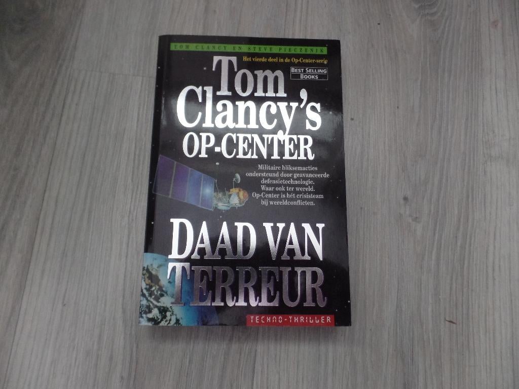 Tom Clancy Op-center Daad van Terreur, Ophalen of Verzenden, Zo goed als nieuw, Tom Clancy, Amerika