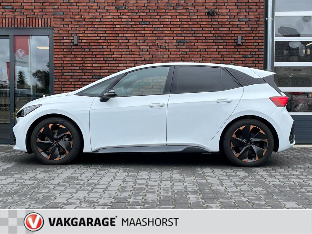Cupra BORN 62 kWh Adrenaline one Adapt.Cruise/AchteruitrijCa, Auto's, Automaat, Gebruikt, Adaptive Cruise Control, Wit